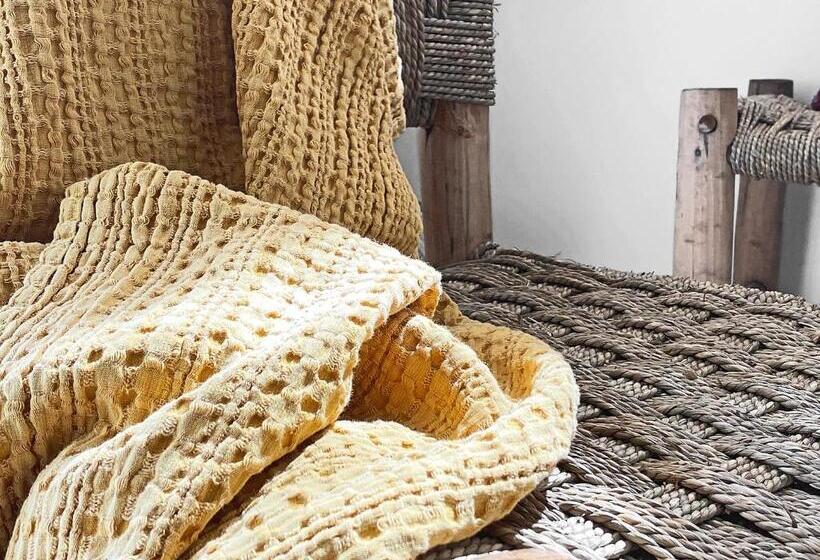 سوییت با چشمانداز دریا, Casa Alkimia Town