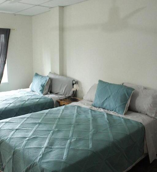 سوییت, Maria Iii Hostal