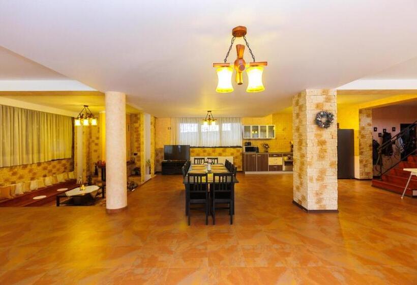 ‫فيلا غرفة نوم واحدة, Paradisul Verde Siriu