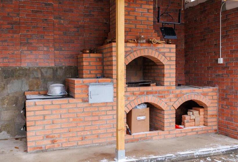 ‫فيلا غرفة نوم واحدة, Paradisul Verde Siriu