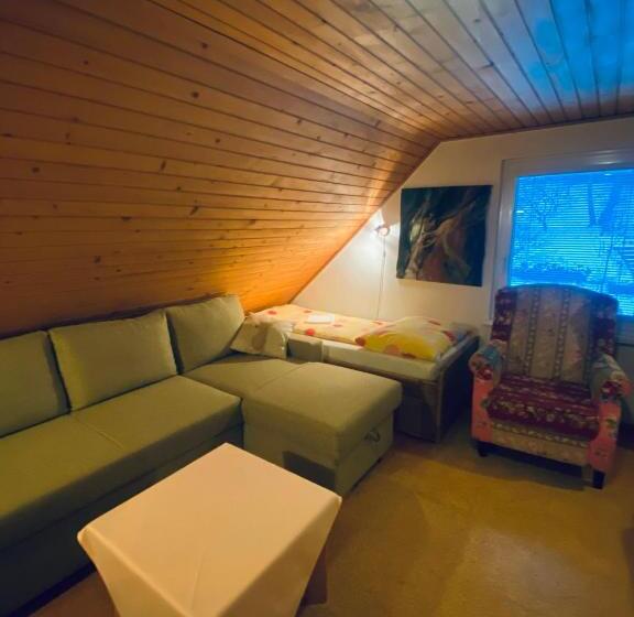 园景标准四人间, Penzión Pani B