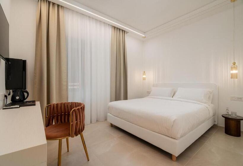 غرفة قياسية سرير كينج, Unico