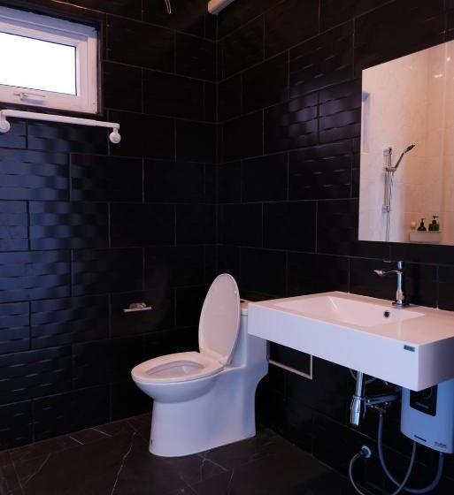 غرفة قياسية مزوَّدة بشُرفة, Sunset Village Rayong