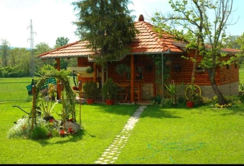 استودیوی لوکس, Smestaj Milovanovic