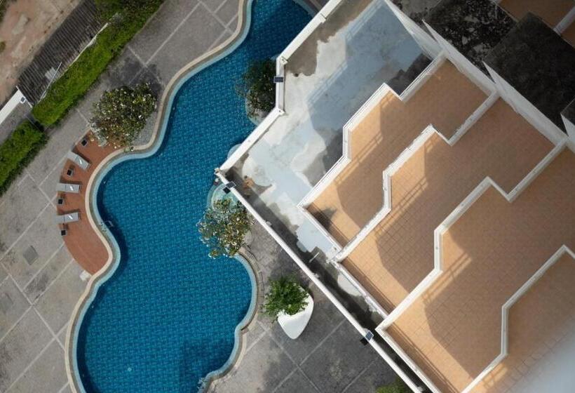 Номер Superior Вид на Море, Welcome Hotel Beach Market Jomtien