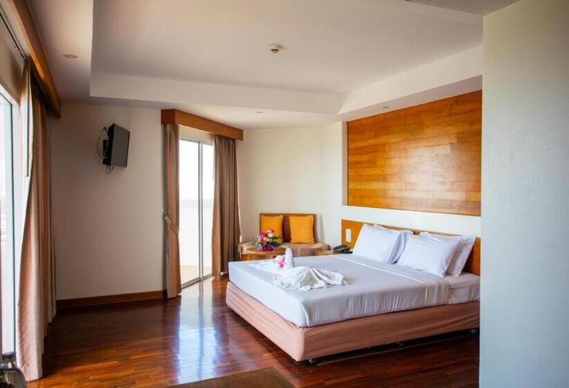 Номер Deluxe Вид на Море с Балконом, Welcome Hotel Beach Market Jomtien