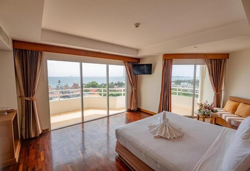Номер Deluxe Вид на Море с Балконом, Welcome Hotel Beach Market Jomtien