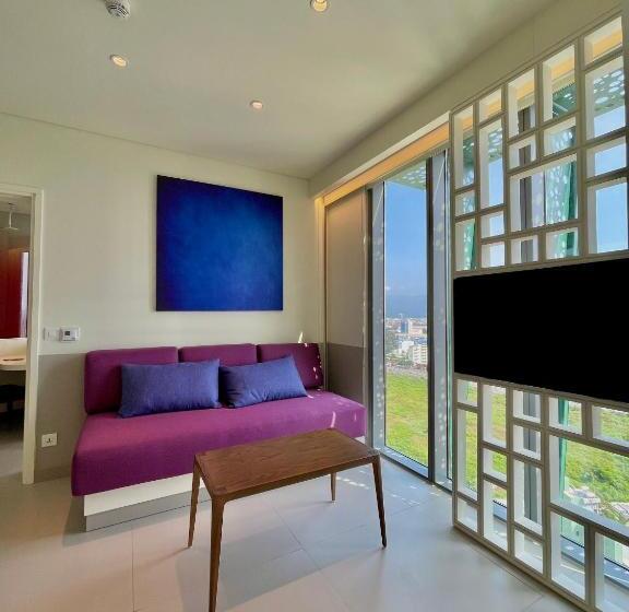 سوییت جونیور با چشمانداز دریا, Wink Hotel Tuy Hoa Beach   24hrs Stay & Rooftop Pool Bar