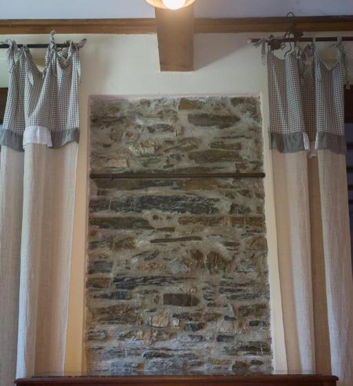 חדר משפחתי, B&b Terre E Colori