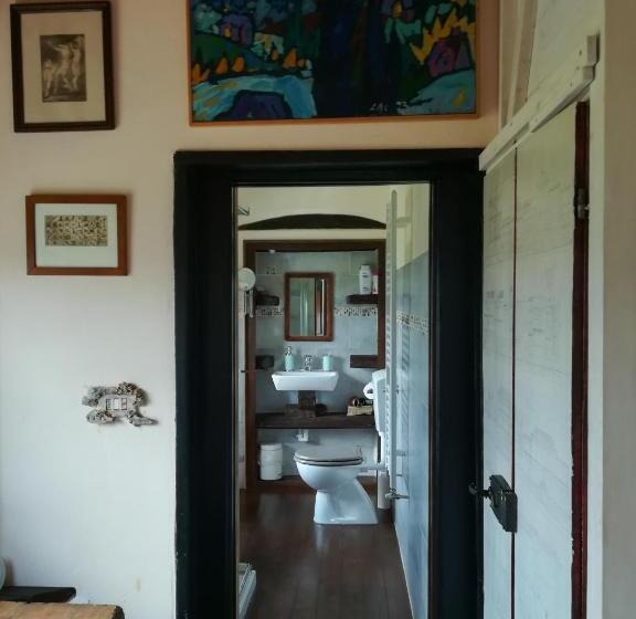 חדר משפחתי, B&b Terre E Colori