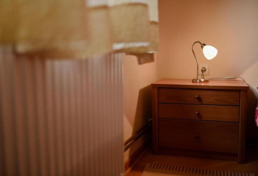 اتاق استاندارد, Apartmani Park Kod Novice