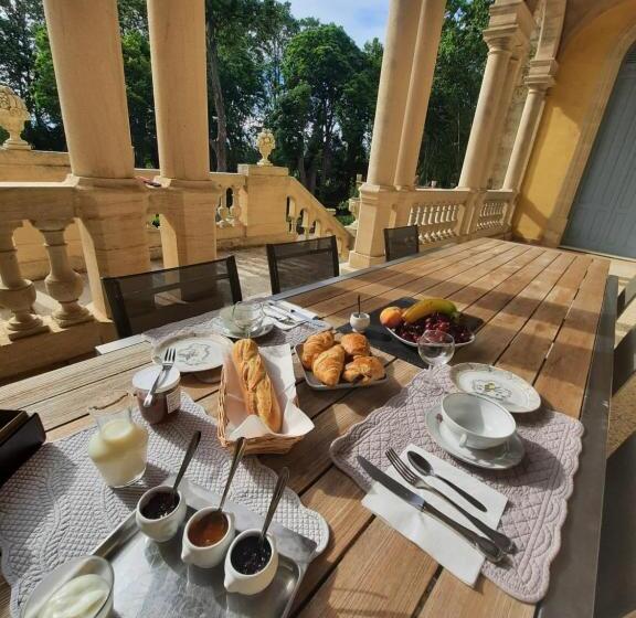 غرفة قياسية مطلّة علي الحديقة, Château Sainte Cécile Chambres D Hôtes / Guest House In Castle Château Sainte Cécile