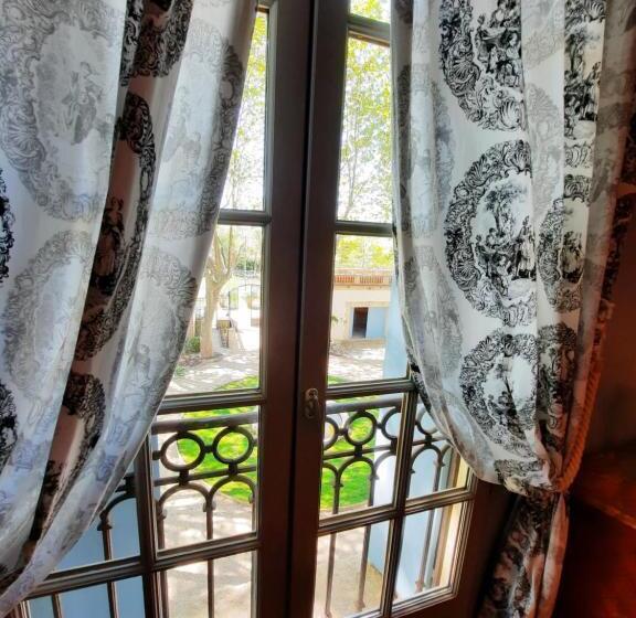 غرفة قياسية مطلّة علي الحديقة, Château Sainte Cécile Chambres D Hôtes / Guest House In Castle Château Sainte Cécile