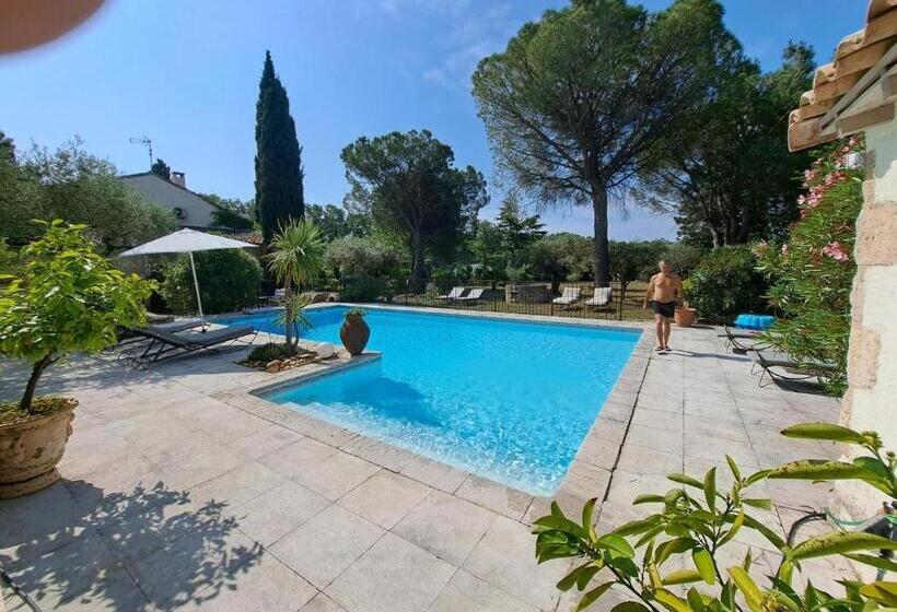 خانه 4 خوابه, Le Mas Des Cosme