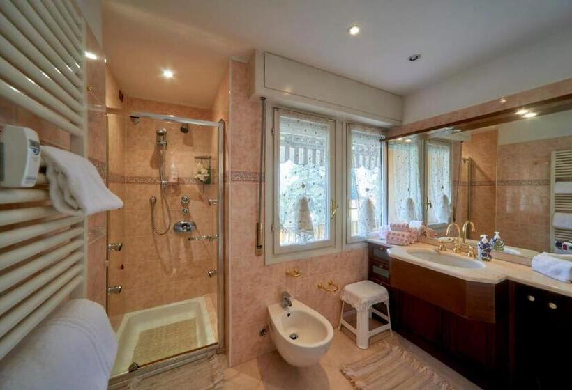 חדר סטנדרט, Tosca House 2