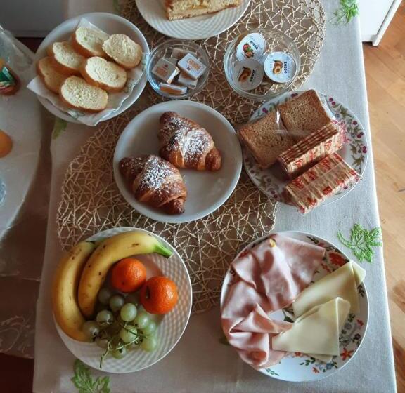 חדר סופריור עם מיטת קינג, Tosca House 2