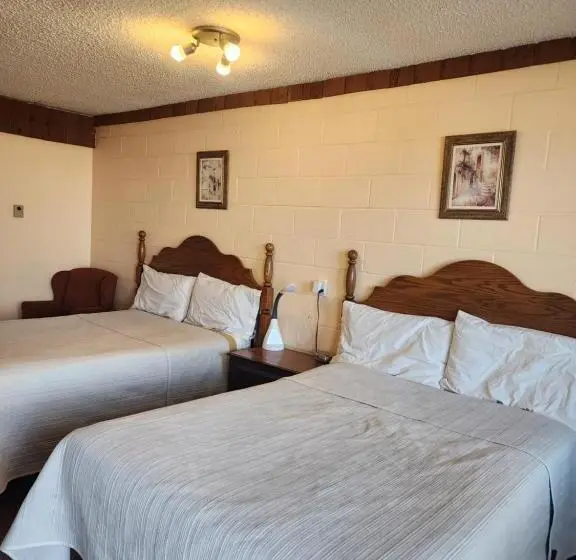 スタンダードルーム, Cedar Villa Motel