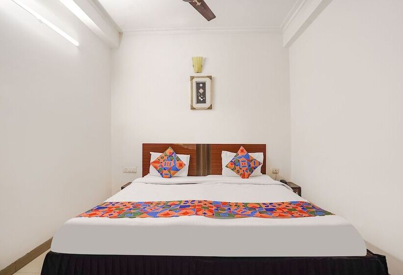 اتاق لوکس, Fabhotel Sai Residency