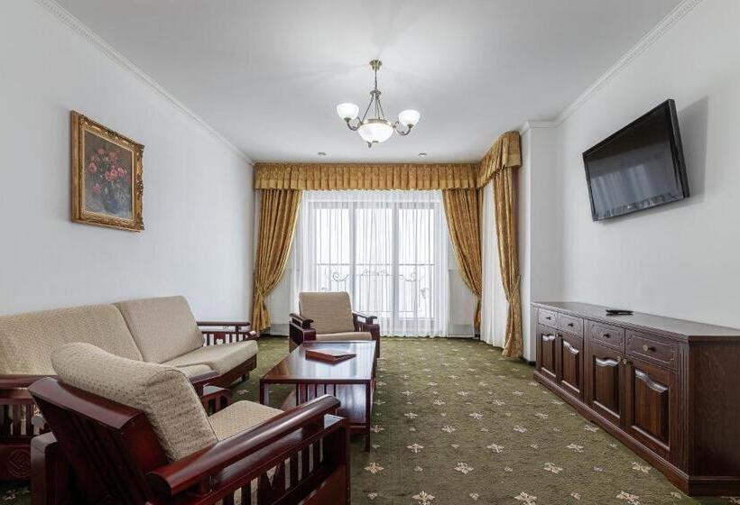 جناح غرفتين نوم, карпатська ружа