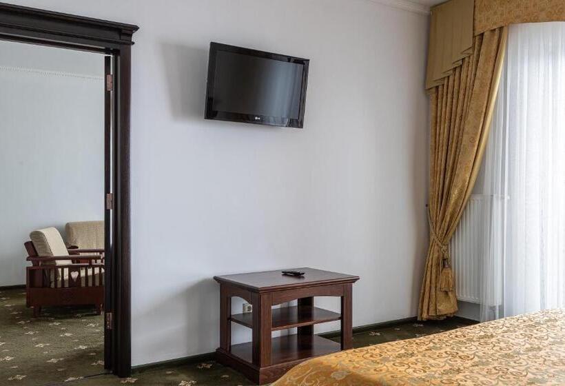 جناح, карпатська ружа