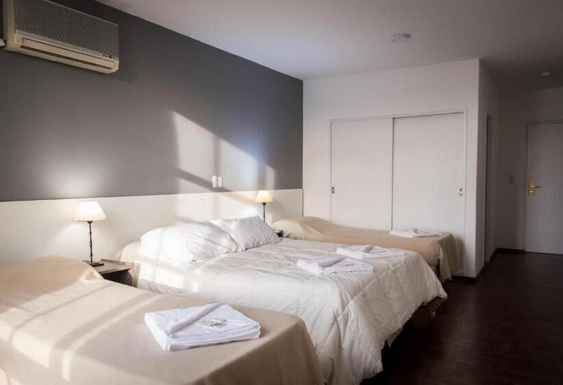 اتاق استاندارد چهار تخته, 376