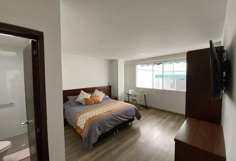 スタンダードルーム, Ciudad Promesa