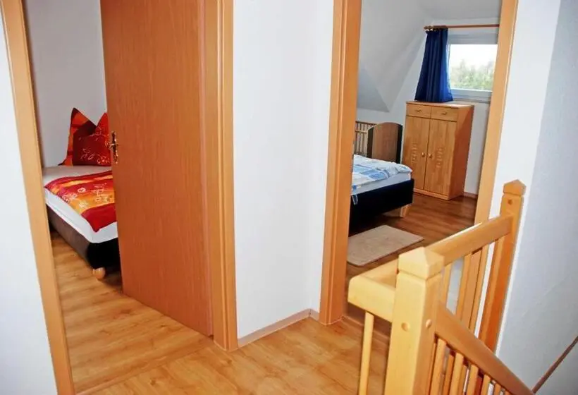 テラス付き１ベッドルームアパートメント, Ferienappartements Familie Lenz