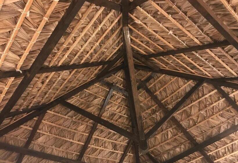 بانگلوی لوکس, Kiteparadise Madagascar