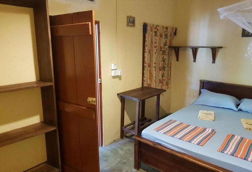 スタンダードルーム, Moon Garden