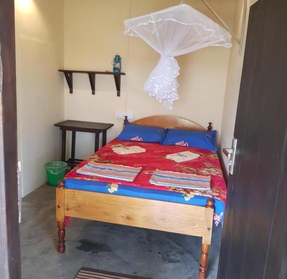 庭の見えるシングルルーム, Moon Garden