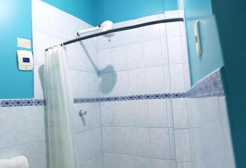 اتاق استاندارد, Sauce