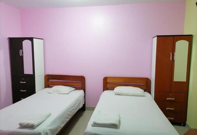 اتاق استاندارد, Sauce