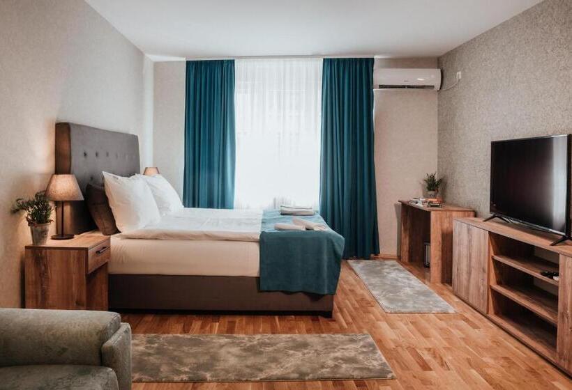 استودیو استاندارد با تخت کینگ, Magellan Family Lux Apartments Novi Sad
