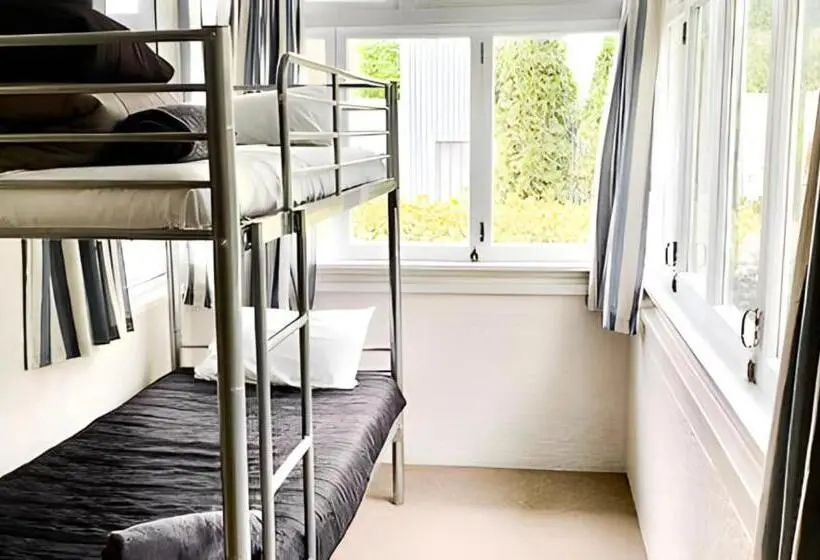 Talo 4 Makuuhuonetta, Havelock North Holiday Park