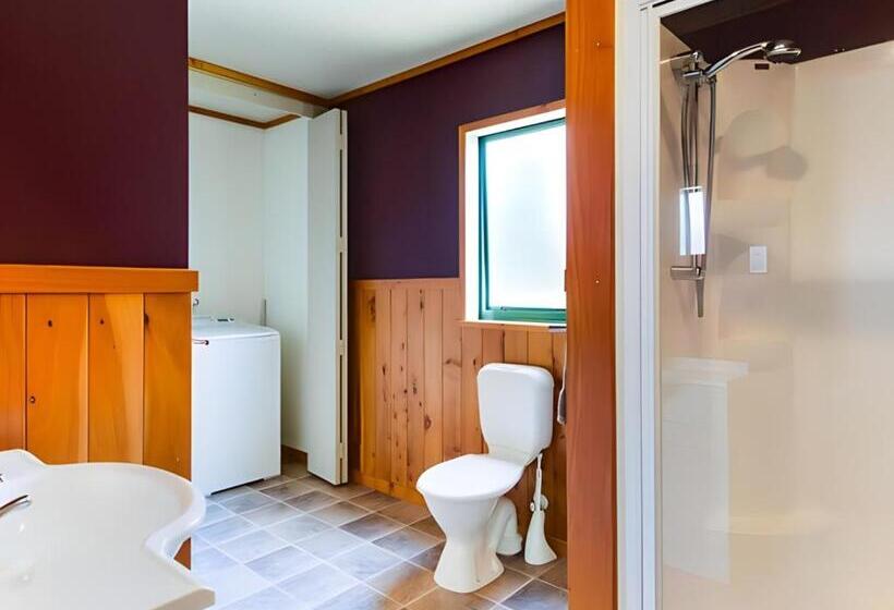 בקתת חדר, Havelock North Holiday Park