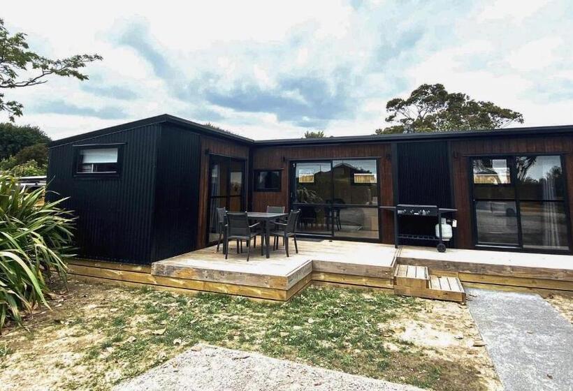 חדר משפחתי, Havelock North Holiday Park