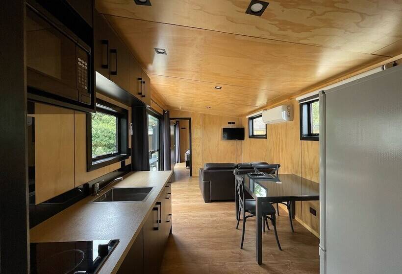 חדר סטנדרט, Havelock North Holiday Park