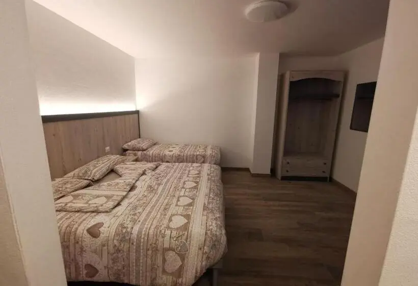 Standard Triple Room with Terrace, All Amicizia