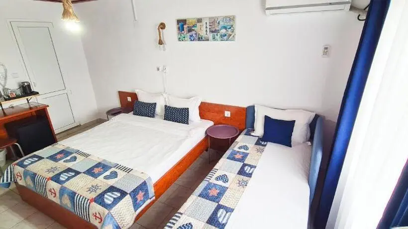 Cameră Triplă Standard, Casa Epat