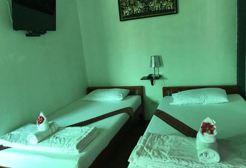 חדר סטנדרט, Moat View