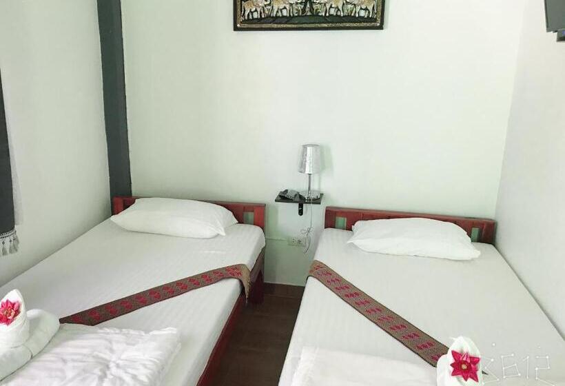 חדר סטנדרט, Moat View