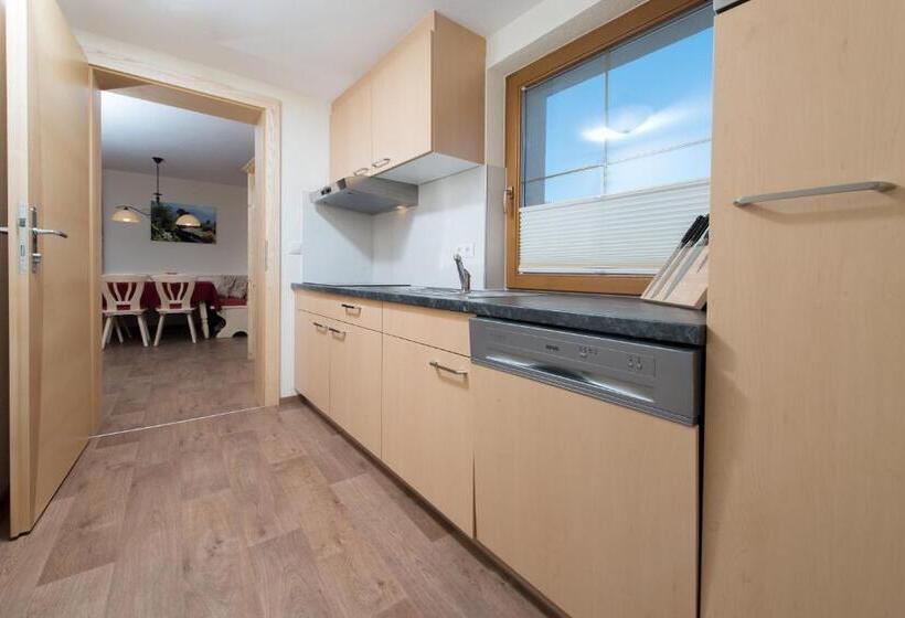 标准间, Apart Krismer