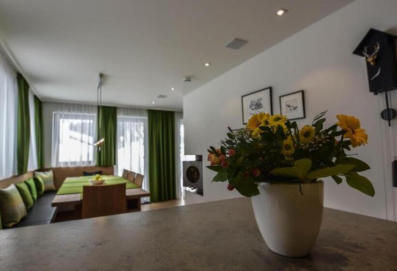 شقة غرفة واحدة, Balma Restaurant Suites