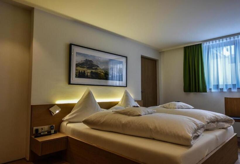 شقة غرفة واحدة, Balma Restaurant Suites