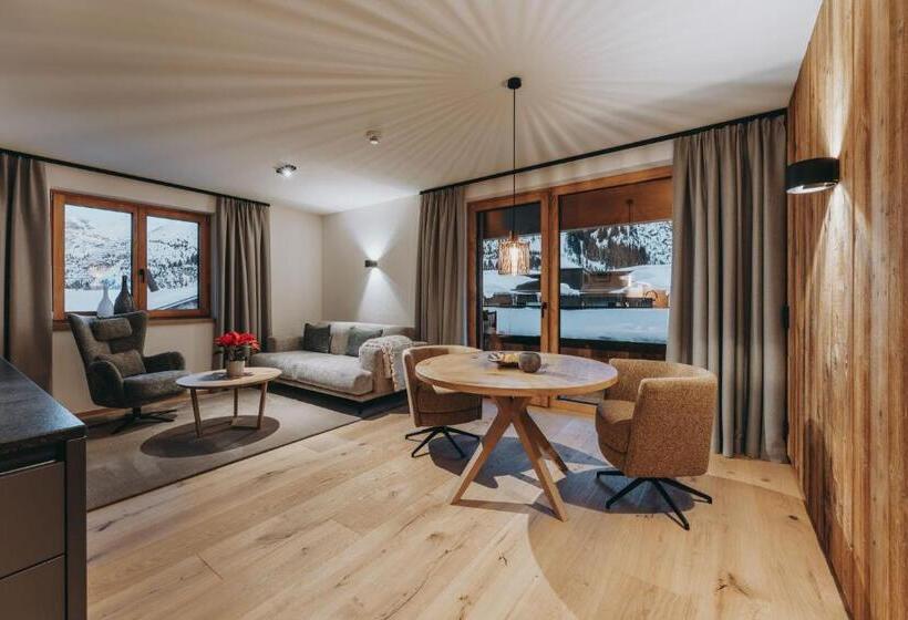 شقة ديلوكس غرفة واحدة, Balma Restaurant Suites