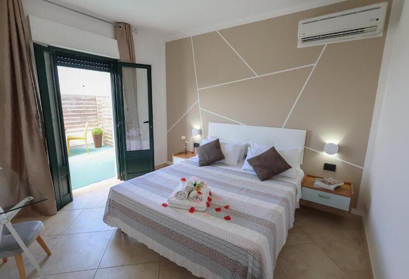 Номер Стандарт с Балконом, Il Sole Del Salento