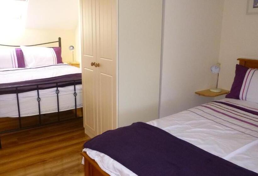 غرفة ديلوكس ثلاثية مطلة على البحر, Cappa House B&b