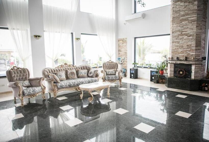 חדר דלוקס, Almar Lake View Boutique H