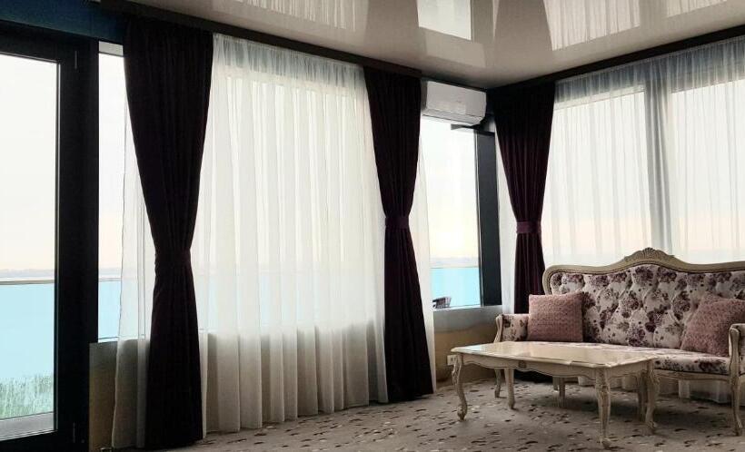 חדר סטנדרט עם מיטת קינג, Almar Lake View Boutique H