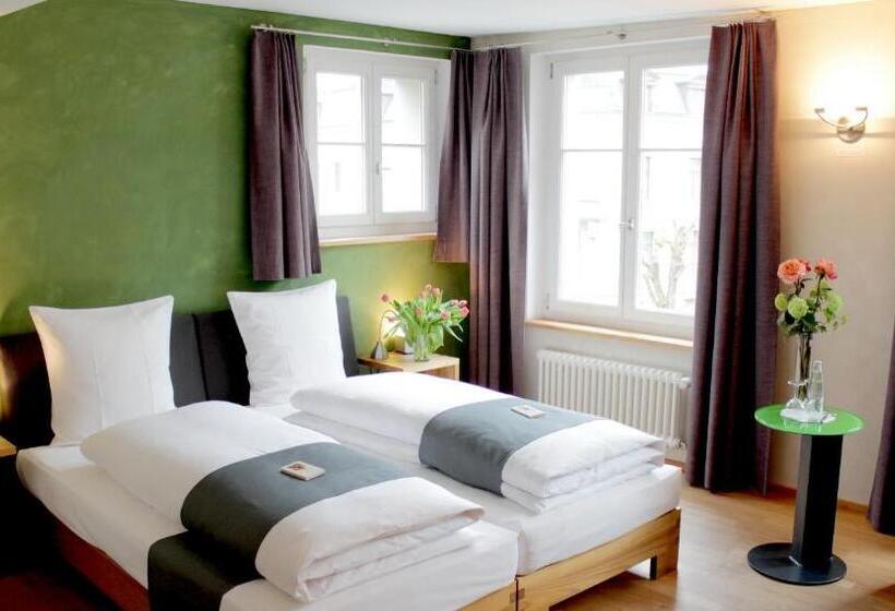 Comfort room with city view, Le Lion   Self Check In